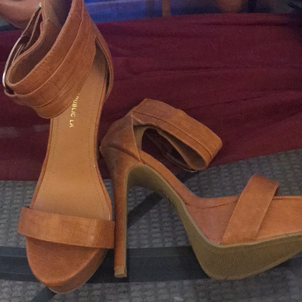 Cute Carmel colored Stilettos